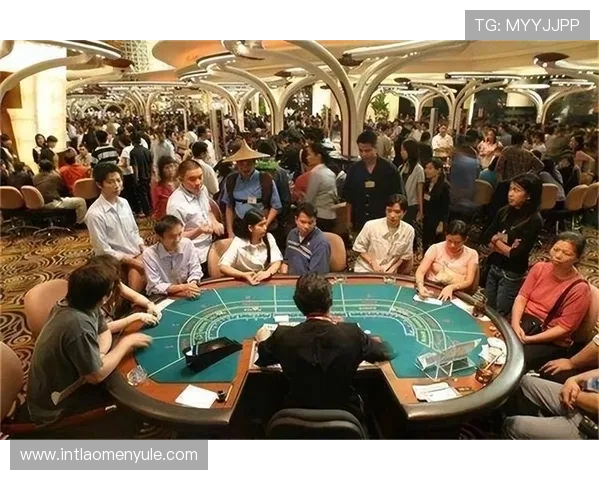 捕捉澳门金碧汇彩图片中的精彩瞬间感受繁忙赌场的魅力